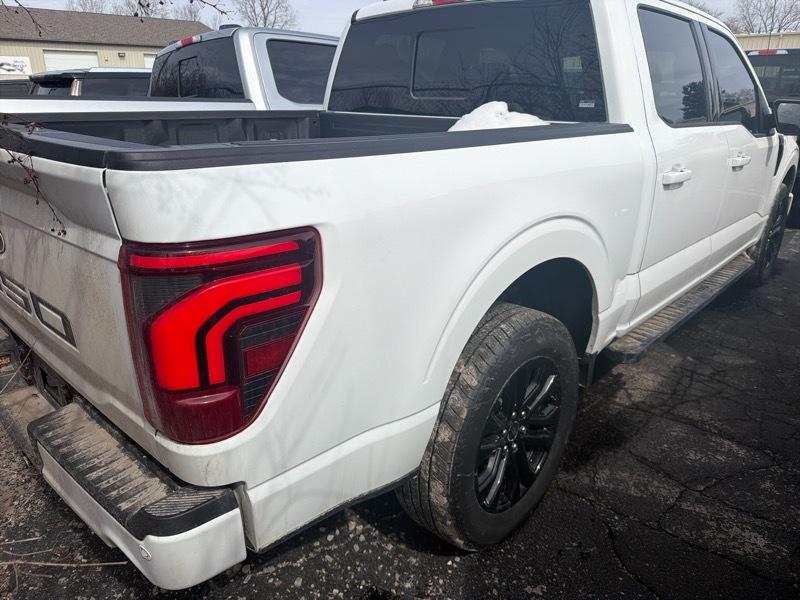 Ford F-150 Lariat SuperCrew 4WD 2025