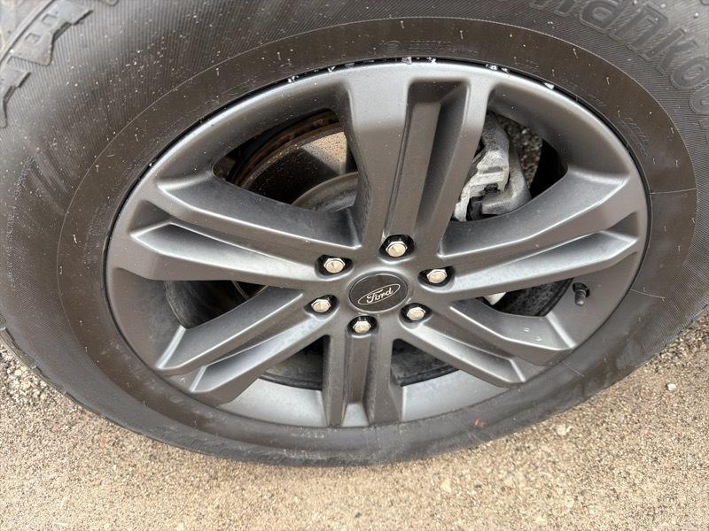 Ford F-150 Lariat SuperCrew 5.5-ft. Bed 4WD 2023