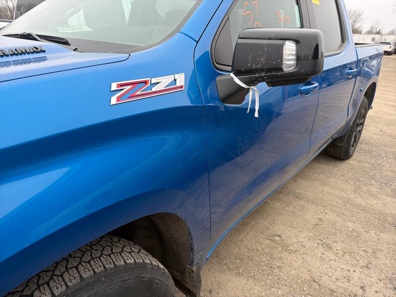 Chevrolet Silverado 1500 RST Crew Cab 4WD LWB 2024