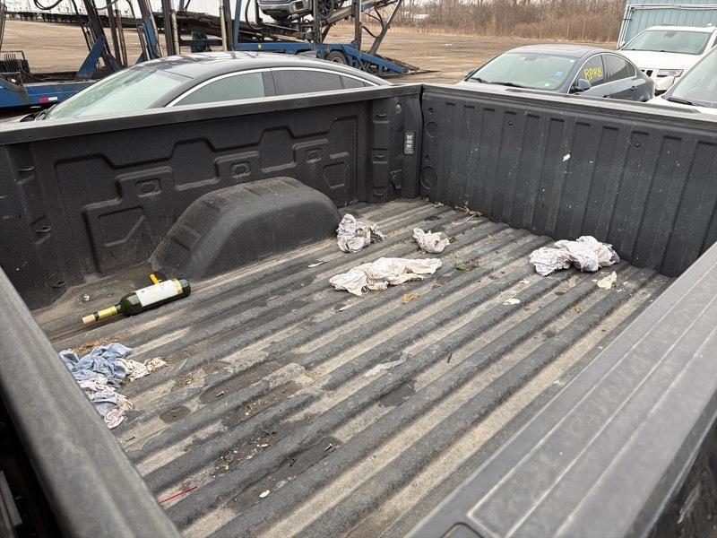 Chevrolet Silverado 1500 RST Crew Cab 4WD 2024