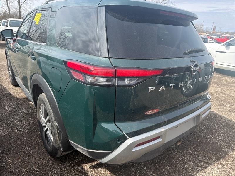 Nissan Pathfinder SL 4WD 2023