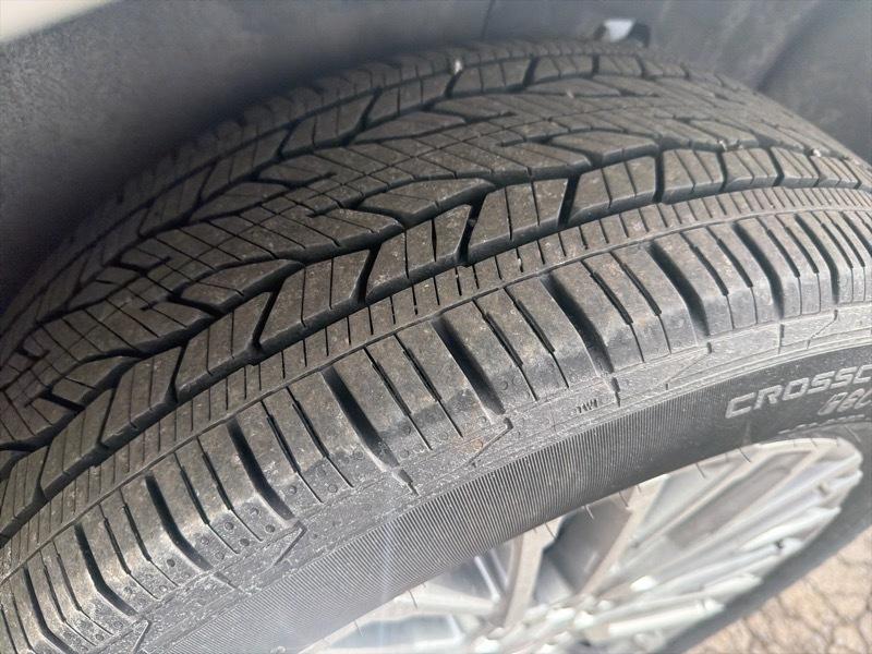 GMC Acadia Denali AWD 2025