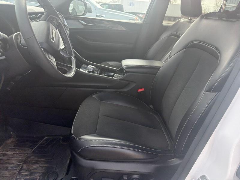 Jeep Grand Cherokee  2023