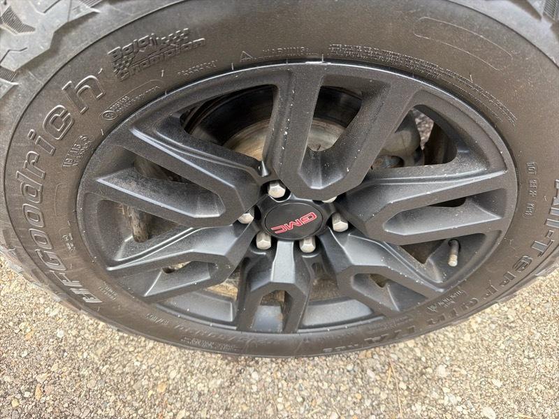 GMC Sierra 1500 Pro Crew Cab Short Box 4WD 2023