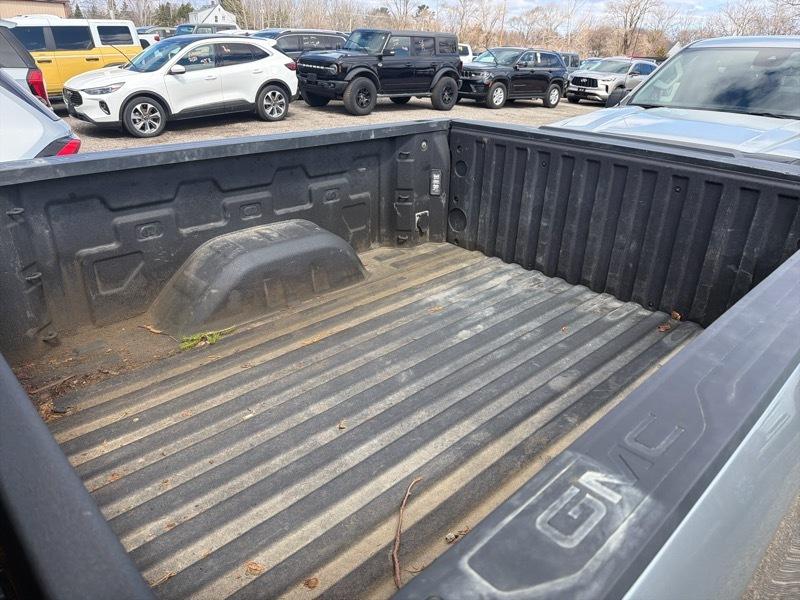 GMC Sierra 1500 Pro Crew Cab Short Box 4WD 2023