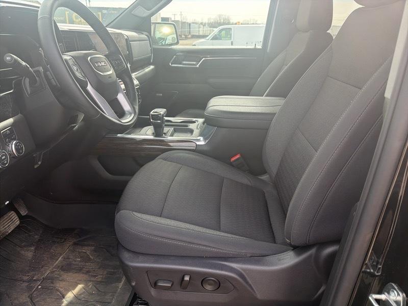 GMC Sierra 1500 Elevation Crew Cab 4WD 2024