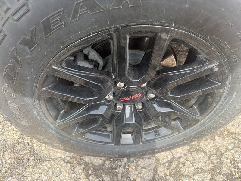 GMC Sierra 1500 Elevation Crew Cab 4WD 2024