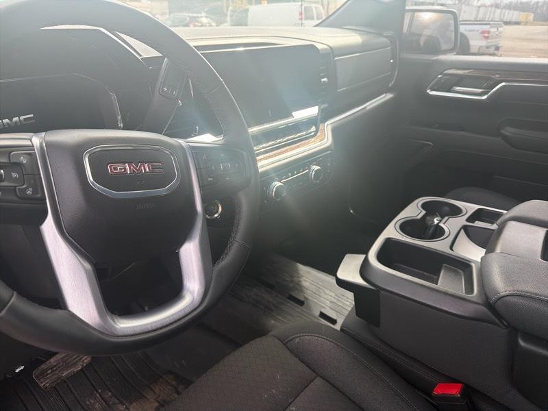 GMC Sierra 1500 Elevation Crew Cab 4WD 2024