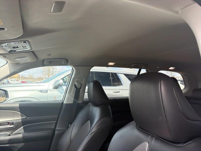 Toyota Grand Highlander Hybrid XLE AWD 2024