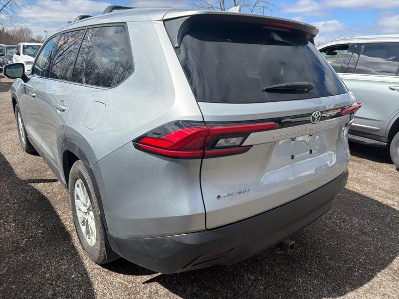 Toyota Grand Highlander Hybrid XLE AWD 2024