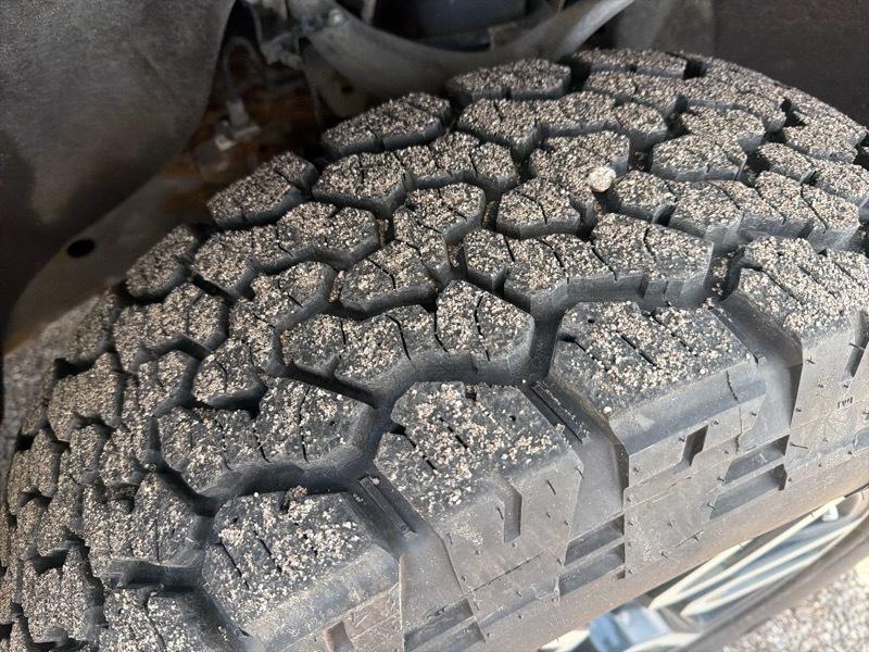 GMC Sierra 1500 Limited AT4 Crew Cab Short Box 4WD 2022