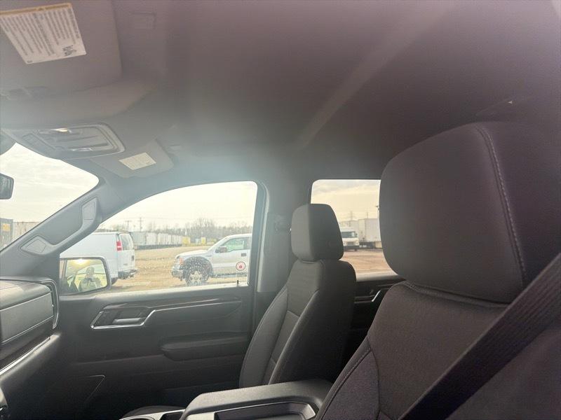 GMC Sierra 1500 Elevation Crew Cab 4WD 2024