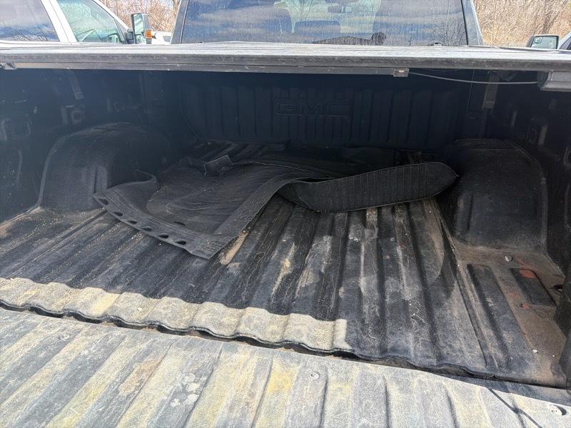 GMC Sierra 1500 Limited Elevation Crew Cab 4WD 2022