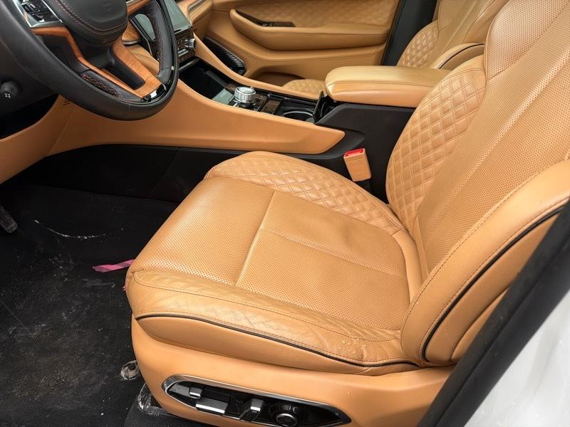 Jeep Grand Cherokee  2023