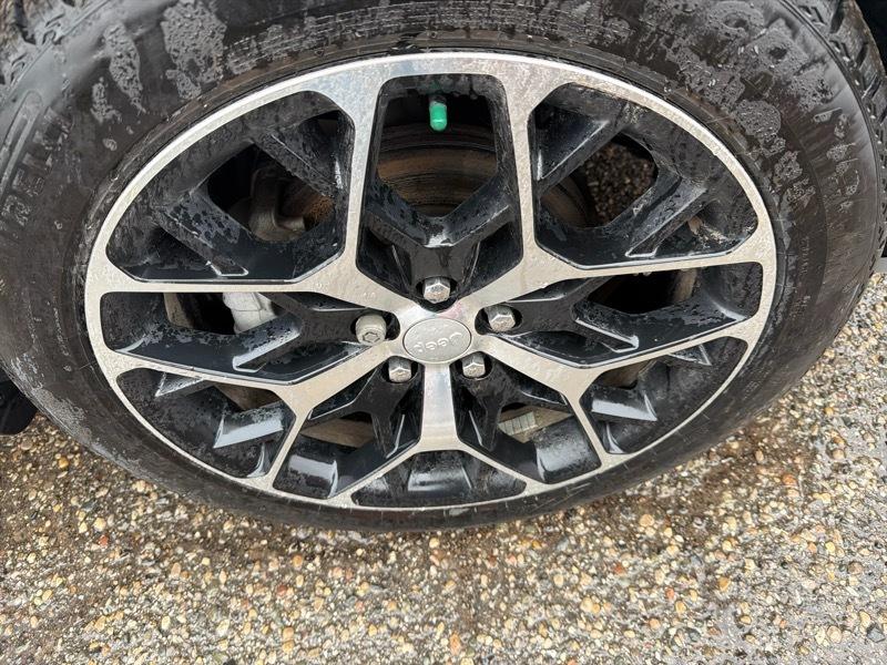 Jeep Grand Cherokee  2023