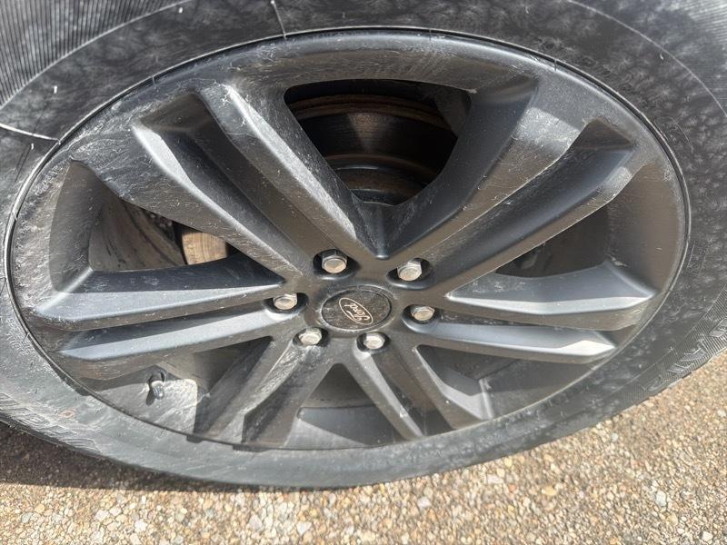 Ford F-150 XLT SuperCrew 5.5-ft. Bed 4WD 2023