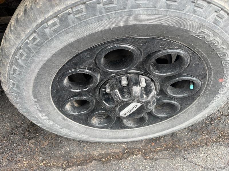 Ford F-350 SD XLT Crew Cab Long Bed 4WD 2025