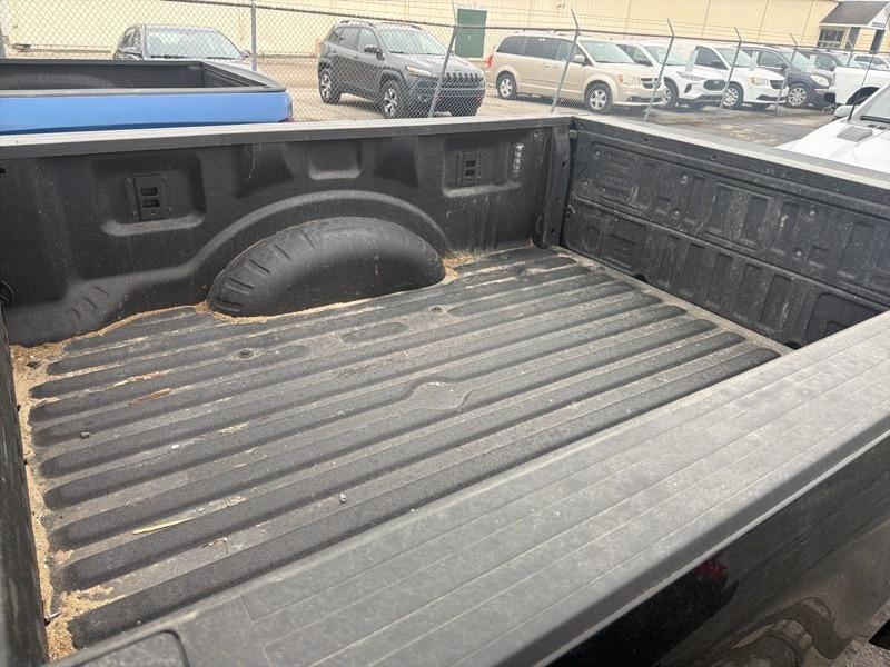 Ford F-350 SD XLT Crew Cab Long Bed 4WD 2025