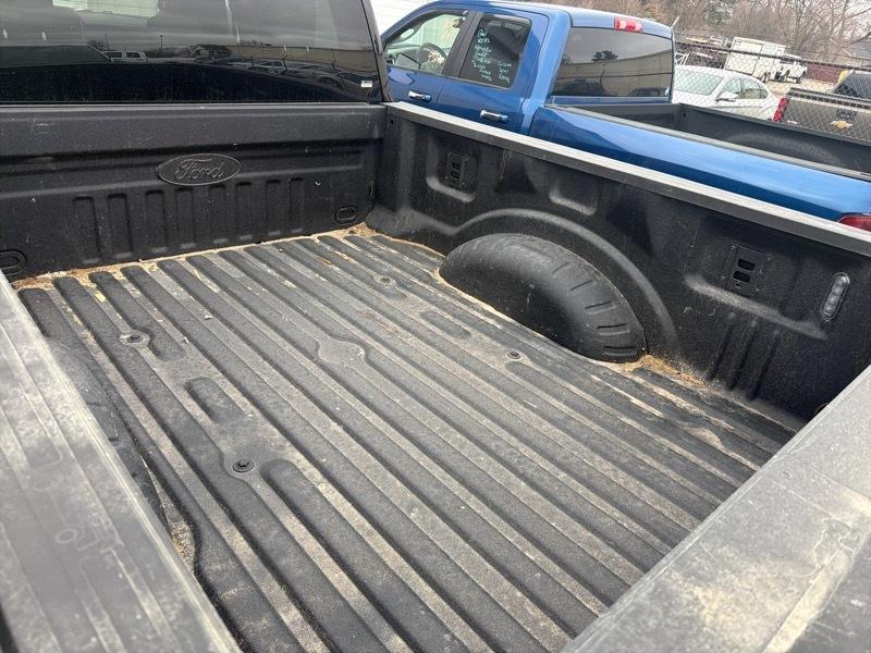 Ford F-350 SD XLT Crew Cab Long Bed 4WD 2025