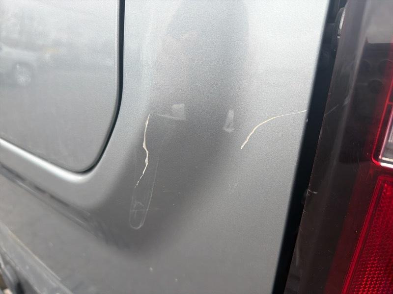 GMC Sierra 3500HD Denali Ultimate Crew Cab 4WD 2024