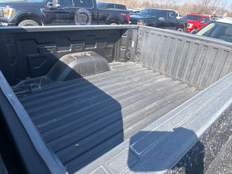 Chevrolet Silverado 1500 RST Crew Cab 4WD 2024