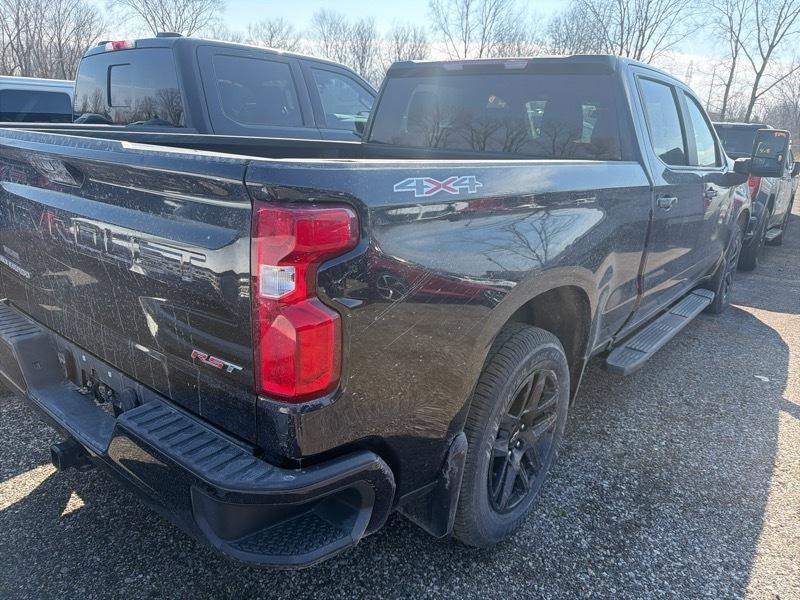 Chevrolet Silverado 1500 RST Crew Cab 4WD 2024