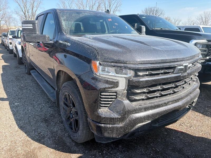 Chevrolet Silverado 1500 RST Crew Cab 4WD 2024