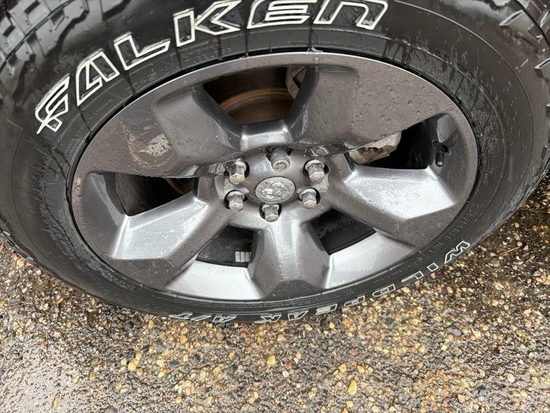 RAM 1500 Big Horn Crew Cab SWB 4WD 2021