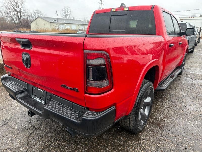 RAM 1500 Big Horn Crew Cab SWB 4WD 2021