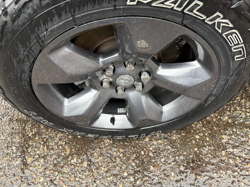 RAM 1500 Big Horn Crew Cab SWB 4WD 2021