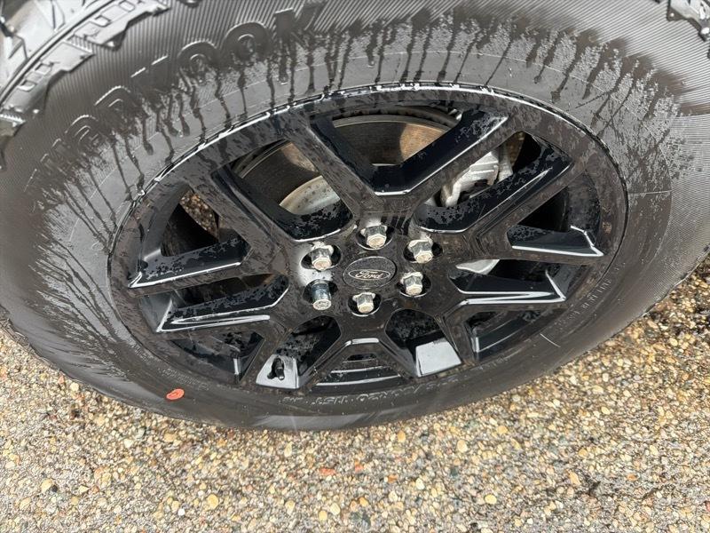 Ford F-150 STX SuperCrew 4WD 2024