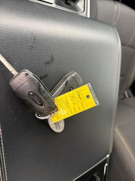 Ford F-150 STX SuperCrew 4WD 2024