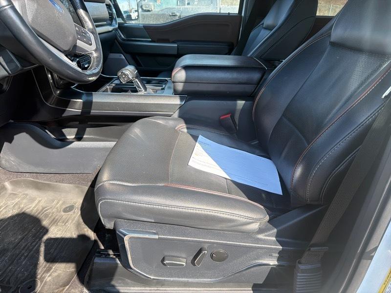 Ford F-150 Lariat SuperCrew 5.5-ft. Bed 4WD 2023