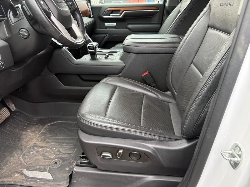 GMC Sierra 1500 Denali Crew Cab Short Box 4WD 2023