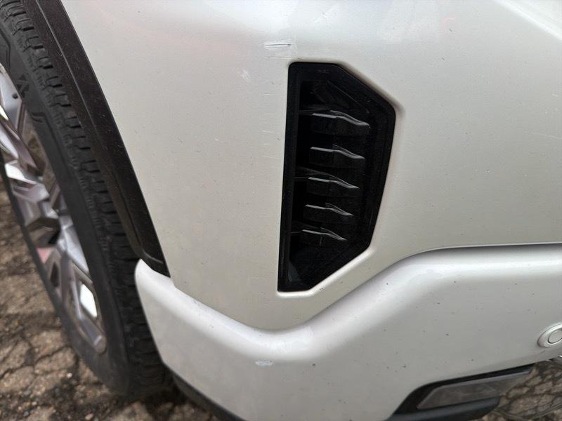 GMC Sierra 1500 Denali Crew Cab Short Box 4WD 2023