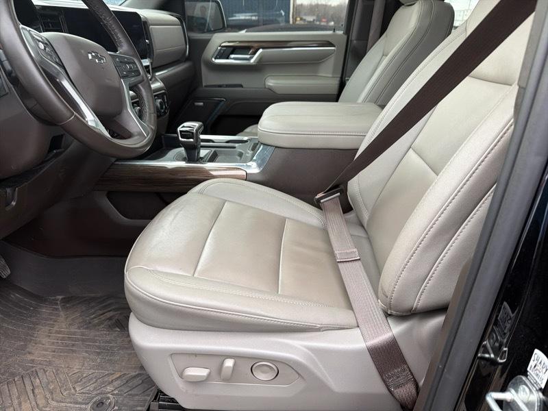 Chevrolet Silverado 1500 RST Crew Cab 4WD 2024