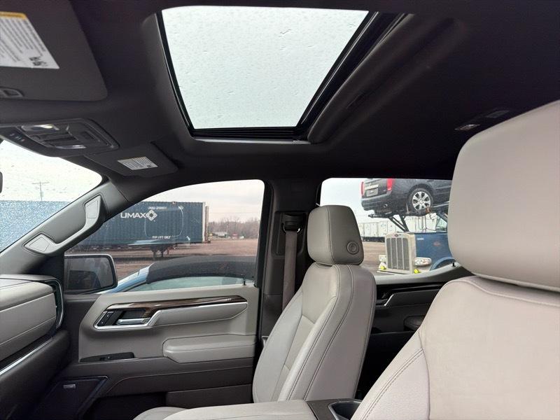 Chevrolet Silverado 1500 RST Crew Cab 4WD 2024