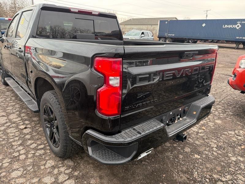 Chevrolet Silverado 1500 RST Crew Cab 4WD 2024