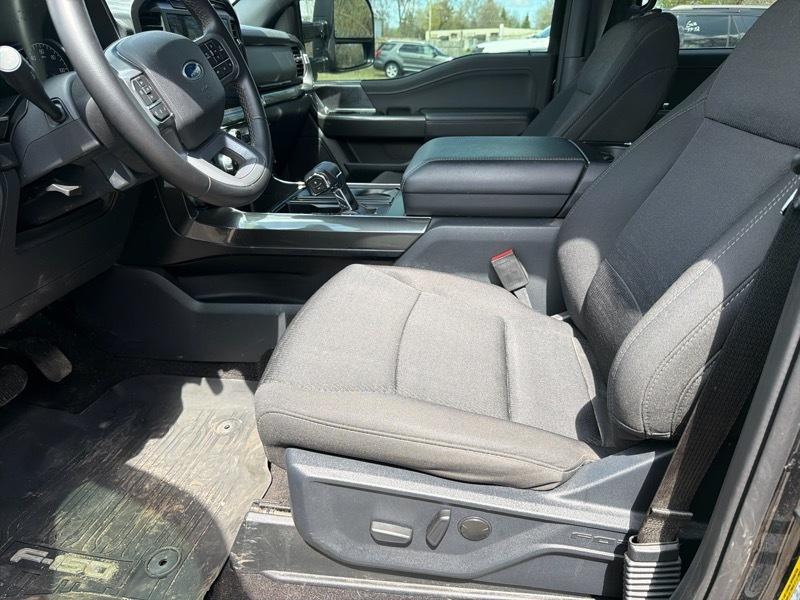 Ford F-150 XLT SuperCrew 5.5-ft. Bed 4WD 2023