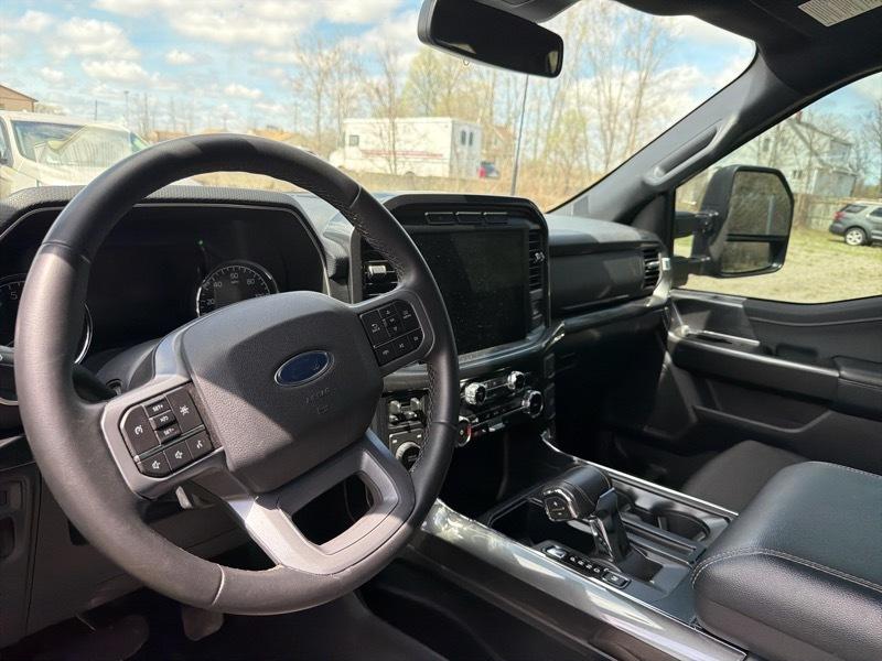 Ford F-150 XLT SuperCrew 5.5-ft. Bed 4WD 2023