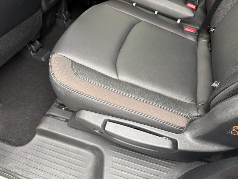 Nissan Pathfinder SL 4WD 2023