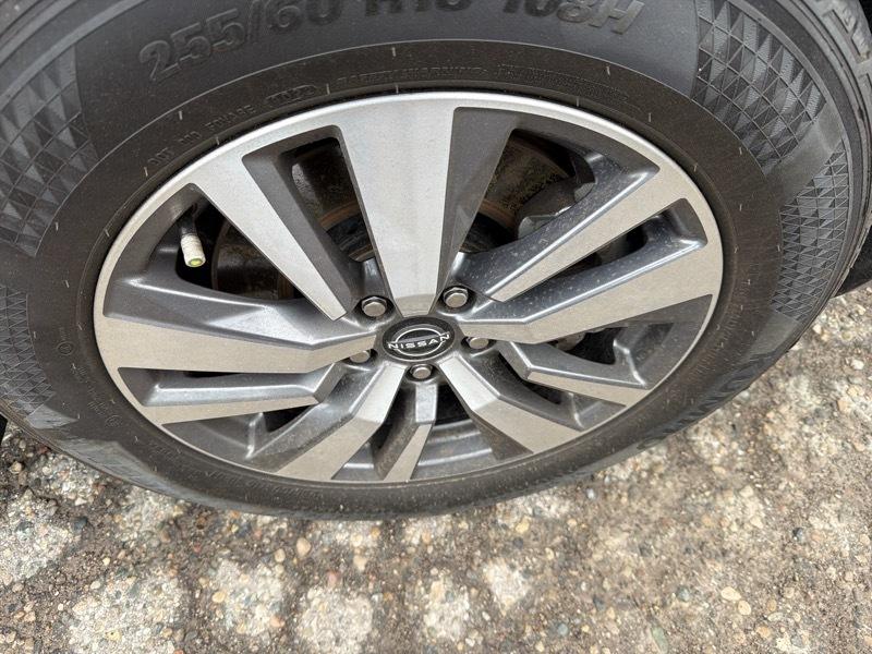 Nissan Pathfinder SL 4WD 2023