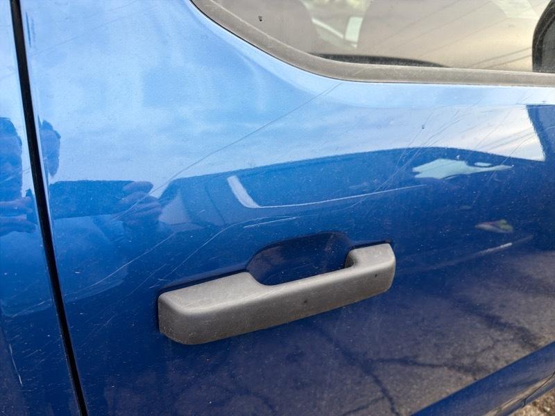 Ford F-150 STX SuperCrew 4WD 2025