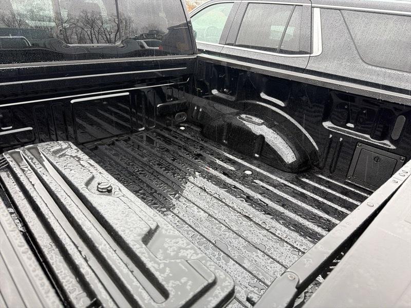 Ford F-150 XLT SuperCrew 4WD 2025