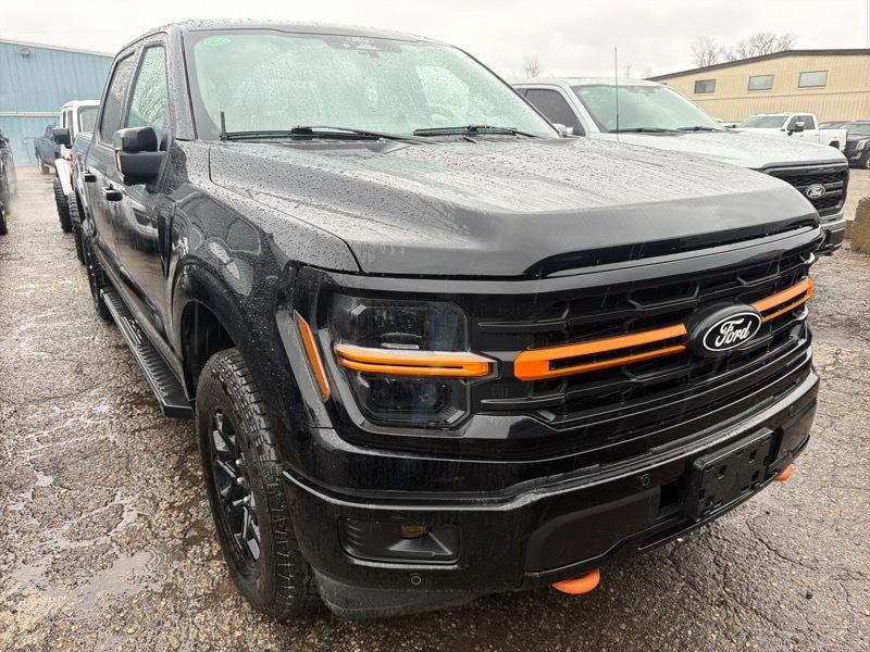 Ford F-150 XLT SuperCrew 4WD 2025