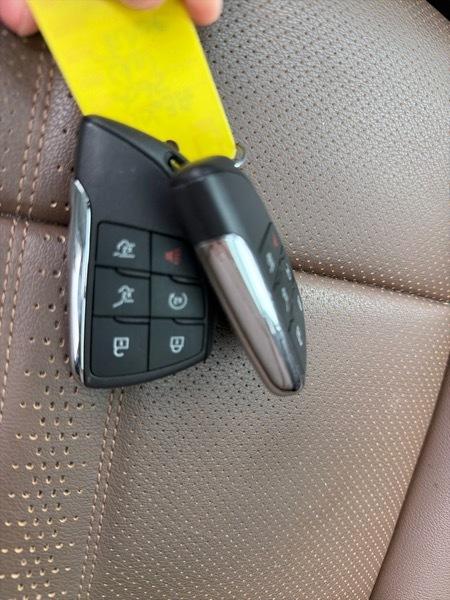 Chevrolet Tahoe High Country 4WD 2025