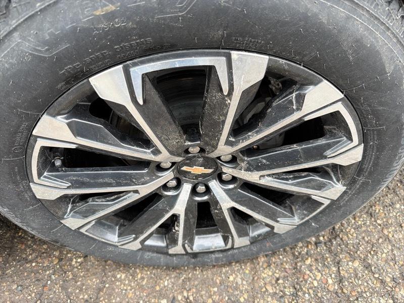 Chevrolet Tahoe High Country 4WD 2025