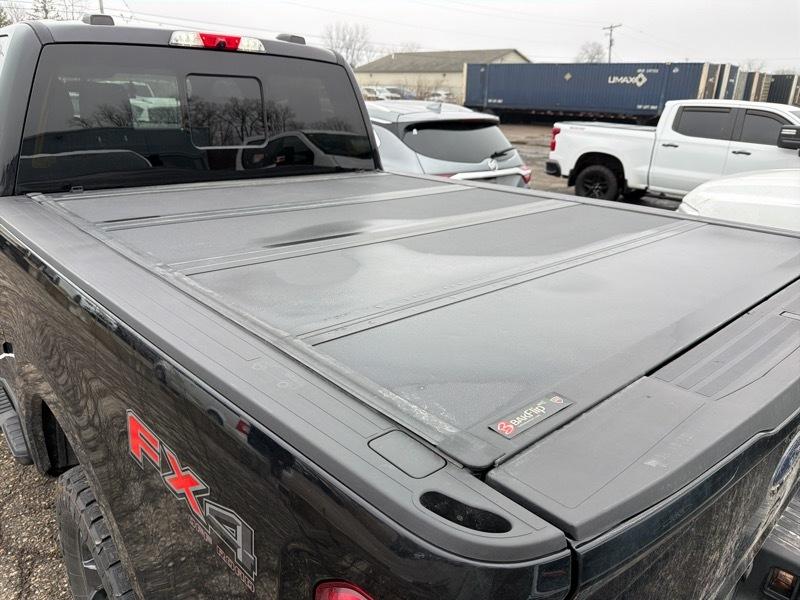 Ford F-250 SD XLT Crew Cab 4WD 2023