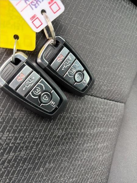 Ford F-150 XLT SuperCrew 4WD 2024