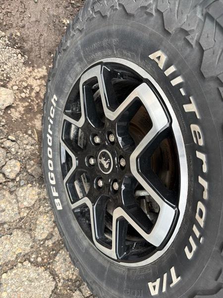 Ford Bronco Outer Banks 4-Door 2024